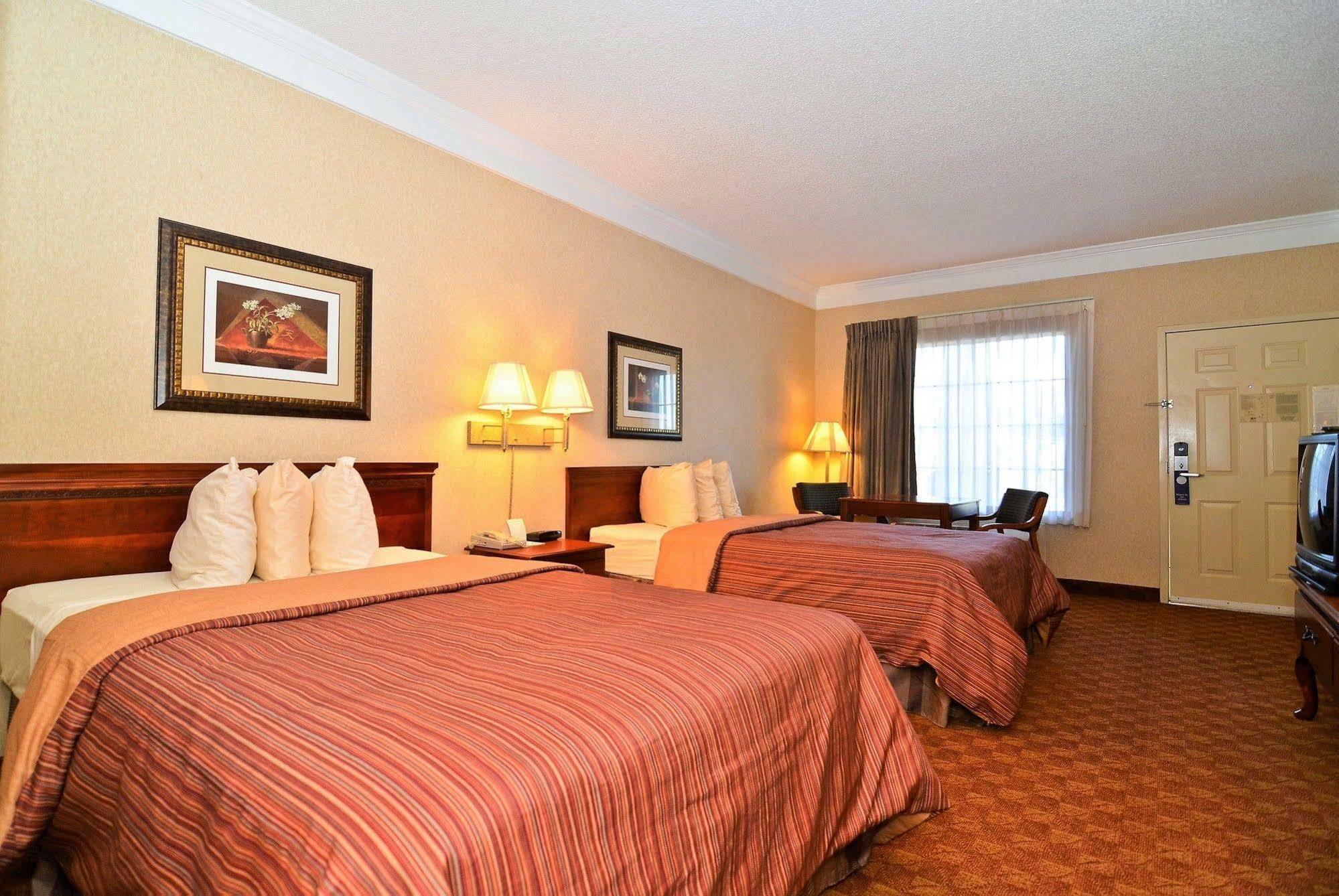 Best Western Hawkinsville Inn & Suites Εξωτερικό φωτογραφία