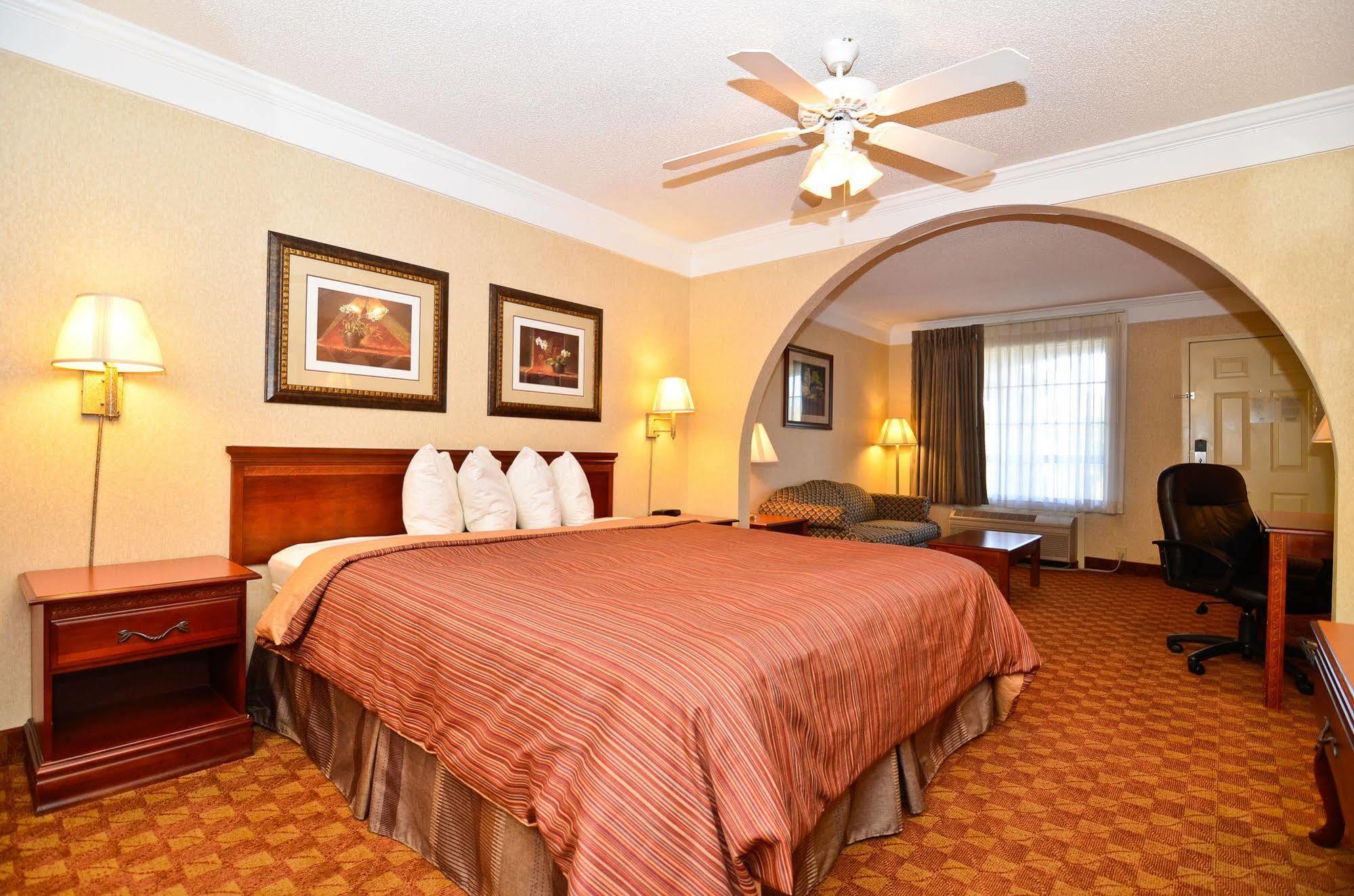 Best Western Hawkinsville Inn & Suites Δωμάτιο φωτογραφία
